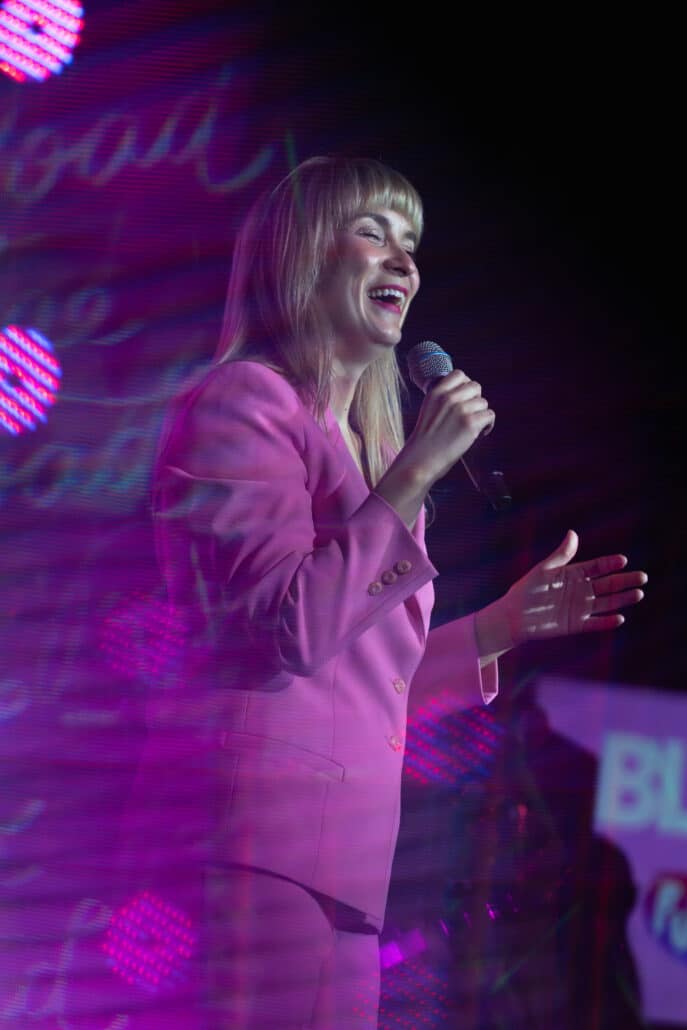 SAVAGETALKS.WINTERSBALL. 1 12 1